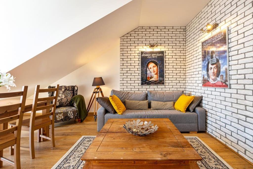 Апартаменты Urbannest Szafarnia 7-71 Гданьск Экстерьер фото